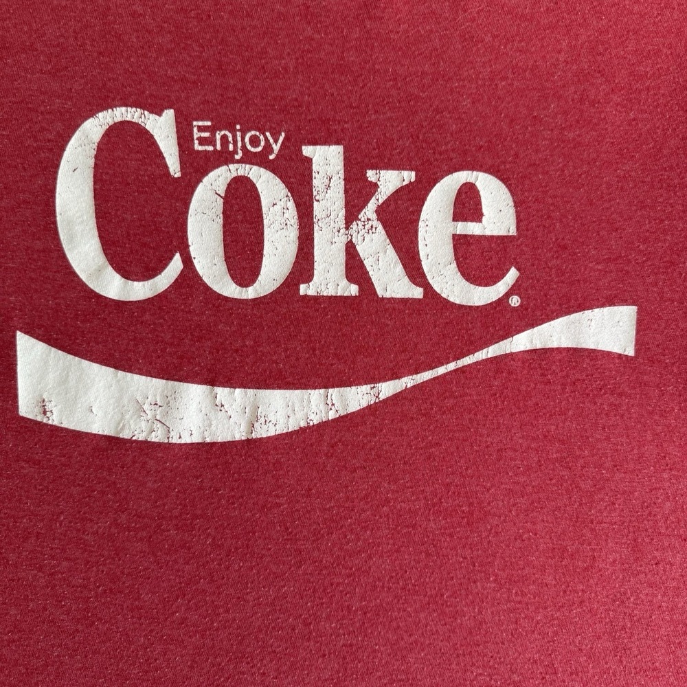 Red Enjoy Coke Coca Cola Logo Men's T-Shirt Size Medium Soda Brand - Picture 3 of 9